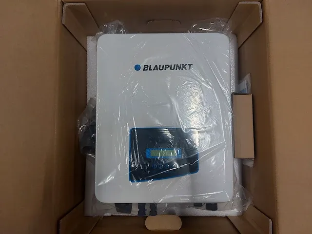 Tw-solar - t-410m54-18hv - set van 16 full black (400 wp) zonnepanelen en 1 blaupunkt bpt-v03-06.0 omvormer (3-fase) - afbeelding 7 van  9