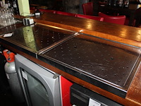 Twee afdruiprekken. afmeting 60 x 50 cm. - afbeelding 2 van  2