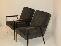 Twee antraciet gestoffeerde fauteuils wood . afmeting 65 x 65 x 90 cm. - afbeelding 2 van  4