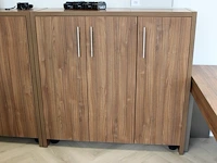Twee archiefkasten met drie deuren. afmeting 130 x 35 x 127cm. - afbeelding 2 van  3