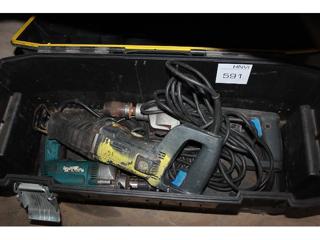 Twee boormachines en reciprozaag in koffer. - afbeelding 2 van  2