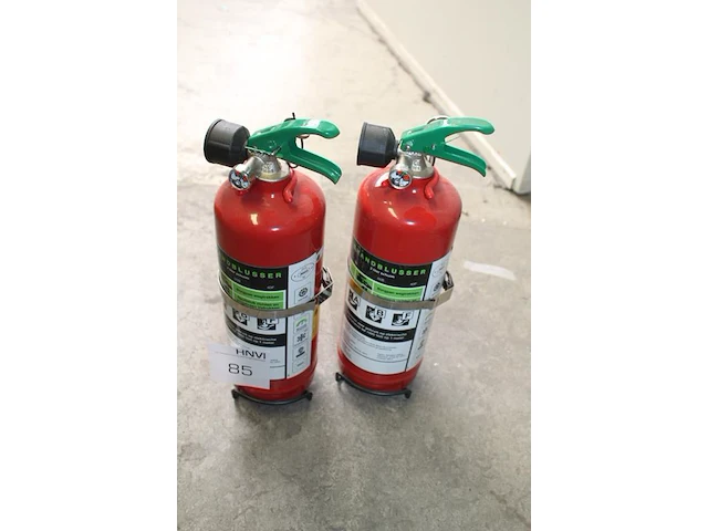 Twee brandblussers schuim 2 liter. - afbeelding 2 van  2