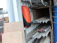 Twee dakladders. - afbeelding 2 van  2