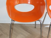 Twee design kuipstoelen sintesi orbit large oranje. - afbeelding 2 van  3