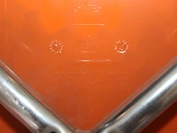 Twee design kuipstoelen sintesi orbit large oranje. - afbeelding 3 van  3