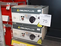 Twee dozen met gasfilterbussen deltaplus m9000e a2p3 - afbeelding 1 van  2
