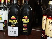 Twee flessen passoa. - afbeelding 1 van  2