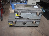 Twee gereedschapskisten stanley. - afbeelding 1 van  4