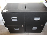 Twee hangmappenkasten. afmeting 41 x 40 x 67 cm. - afbeelding 1 van  2