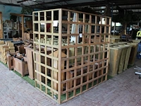 Twee houten trellisschermen. afmetingen 90 x 180 cm en 180 x 180 cm. - afbeelding 1 van  3
