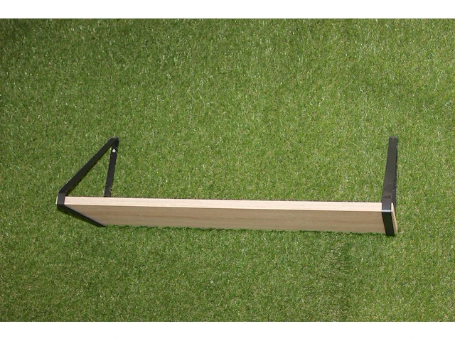 Twee houten wandschappen. afmeting 80 x 24 cm. - afbeelding 1 van  2