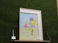 Twee houten wissellijsten. afmeting 43 x 63 en 53 x 73 cm. - afbeelding 1 van  2