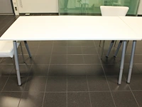 Twee in hoge verstelbare eettafels ikea 160 x 80 cm - afbeelding 3 van  3