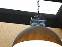 Twee industriële hanglampen met doorsnede 50 cm en hoogte 60 cm. - afbeelding 4 van  5