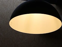 Twee industriële hanglampen met doorsnede 50 cm en hoogte 60 cm. - afbeelding 5 van  5