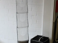 Twee inklapbare folderdisplays met hoogte 150 cm en een opbergtas. - afbeelding 2 van  2