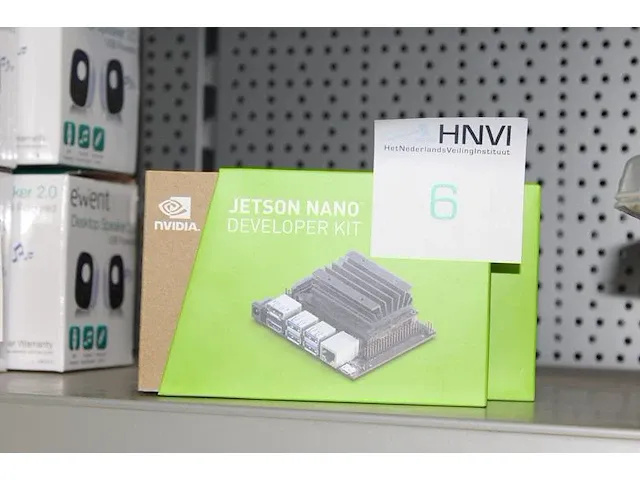 Twee jetson nano developer kits nvidoa - afbeelding 1 van  2
