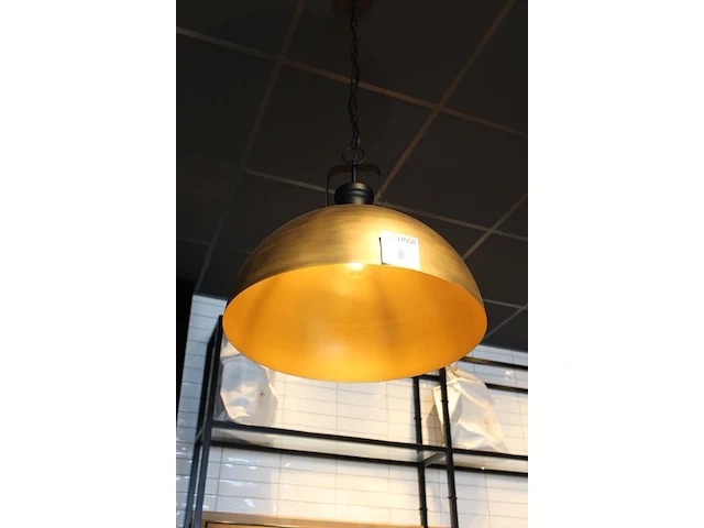 Twee klassieke hanglampen met doorsnede 53 cm. - afbeelding 3 van  3