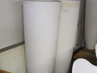 Twee kunststof bloempoten elho. hoogte 138 cm - afbeelding 2 van  2