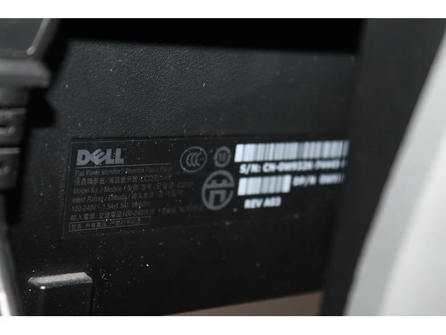 Twee monitoren dell 21 en 24 inch. - afbeelding 2 van  3