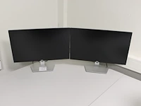 Twee monitoren dell 24 inch - afbeelding 1 van  2