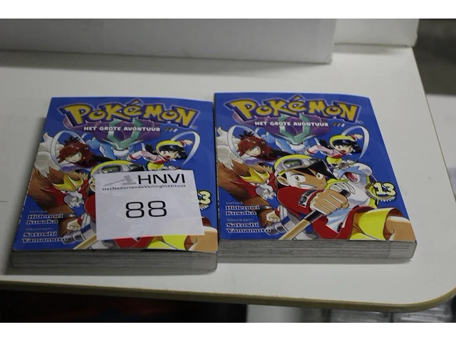 Twee pokémon manga boeken in nederlandse vertaling - afbeelding 3 van  3