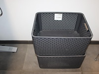 Twee prullenmanden. afmeting. 44 x 33 x 23 cm. - afbeelding 1 van  1