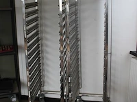 Twee regaalwagens met 15 posities. afmeting 35 x 55 x 174 cm. - afbeelding 2 van  2