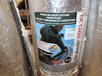 Twee rollen isolatiemateriaal skytech pro xl - afbeelding 2 van  3
