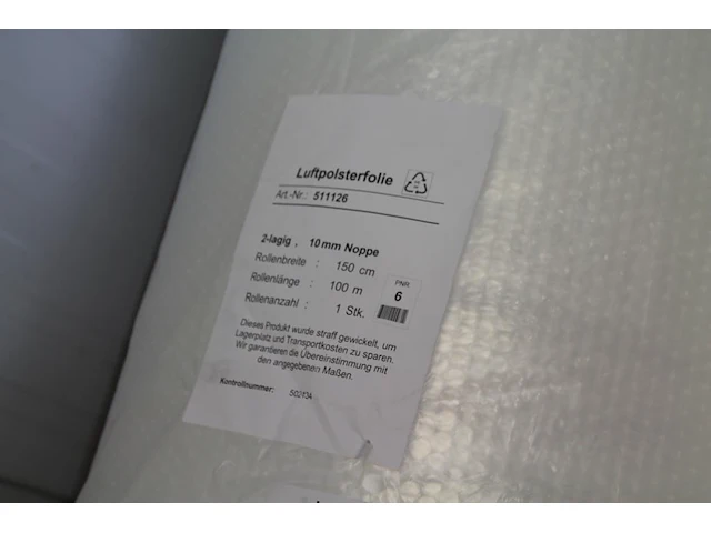 Twee rollen tweelagig bubblefolie150 cm a 100 m. - afbeelding 2 van  2