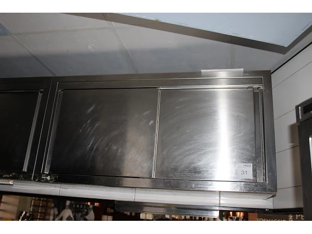 Twee rvs wandkasten met 2 schuifdeuren. 120 / 200 x 40 x 60 cm. let op: exclusief inhoud. - afbeelding 2 van  3