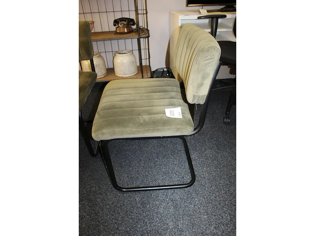 Twee sledestoelen groen gestoffeerd - afbeelding 3 van  4