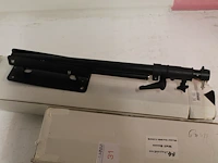 Twee studioflitsers mettle 400 q met kappen en diverse accessoires in reiskoffer en twee verstelbare falco ... - afbeelding 3 van  5