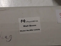 Twee studioflitsers mettle 400 q met kappen en diverse accessoires in reiskoffer en twee verstelbare falco ... - afbeelding 4 van  5