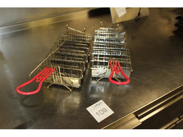 Twee tapas frituurrekken. - afbeelding 1 van  2