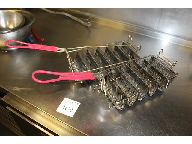 Twee tapas frituurrekken. - afbeelding 2 van  2