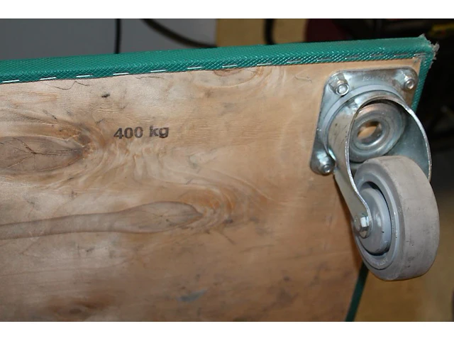 Twee transporthondjes waaronder 47 x 78 cm 400 kg. - afbeelding 2 van  2
