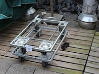 Twee transporthondjes. - afbeelding 1 van  2