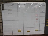 Twee whiteboards met o.a. afmeting 120 x 90 cm. - afbeelding 1 van  2