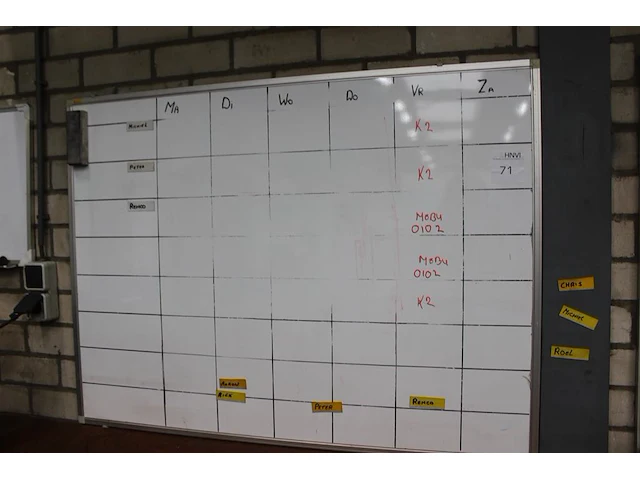 Twee whiteboards met o.a. afmeting 120 x 90 cm. - afbeelding 2 van  2