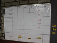Twee whiteboards met o.a. afmeting 120 x 90 cm. - afbeelding 2 van  2