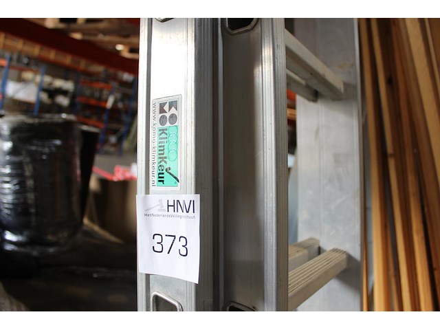 Tweedelige ladder dirks met 2x 14 treden. - afbeelding 1 van  3