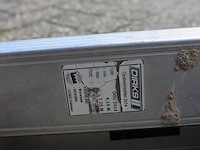 Tweedelige ladder dirks met 2x 14 treden. - afbeelding 2 van  2