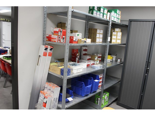 Tweedelige magazijnstelling. afmeting 207 x 54 x 200 cm. let op: excl. inhoud. - afbeelding 2 van  4