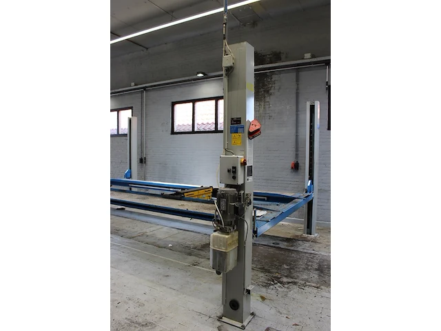 Tweekoloms hefbrug auteclift alh3225tc2-5015/7038 met maximaal hefvermogen 3200 kg. bouwjaar november 2019. - afbeelding 4 van  7