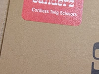Twijgschaar, sanderz, rood, 2025 - afbeelding 2 van  4