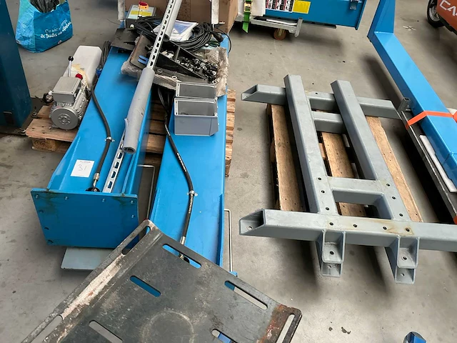 Twinbusch hefbrug (2x) - afbeelding 2 van  4