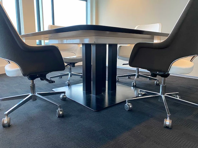 Twinform - 4p design conferentieset 180x180 - afbeelding 17 van  23