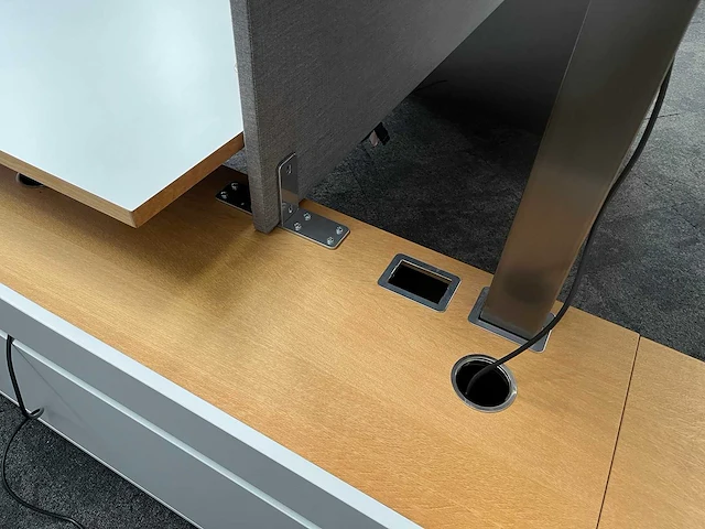 Twinform - design elektrisch zit/sta werkplek 200x85 met dressoir - blank gelakt frame - afbeelding 18 van  33