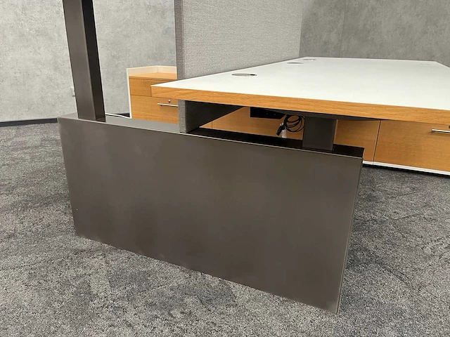 Twinform - design elektrisch zit/sta werkplek 200x85 met dressoir - blank gelakt frame - afbeelding 25 van  33